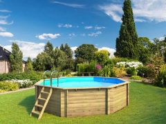 Quels sont les avantages d'une piscine en bois hors sol
